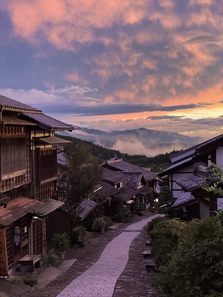 Traditionelle Häuser in der Kleinstadt Magome